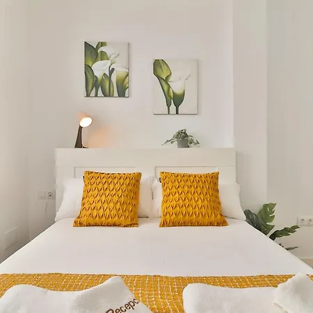C4 - El Palo 2 Bedroom * Malaga